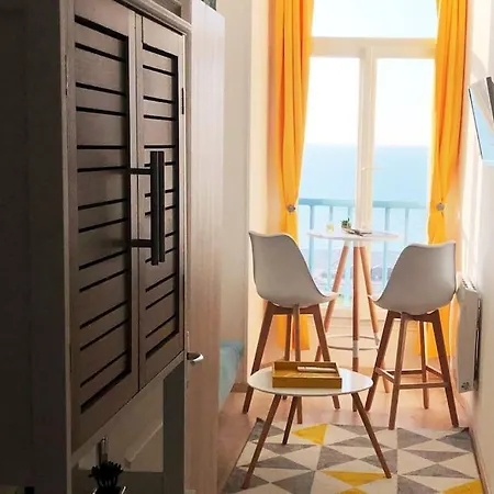 Studio Avec Vue Mer Exceptionnelle Sur La Plage * 디에프